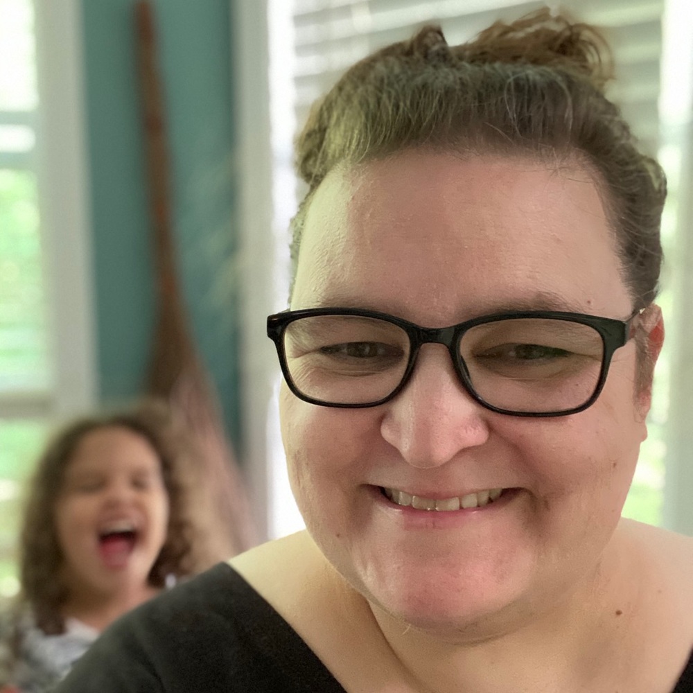 Meet your Posher, Lynda